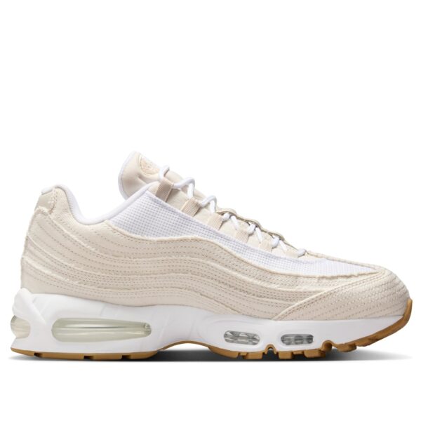 Nike Air Max 95 OG x Levi's 'Light Orewood Brown' (HM4743-100)