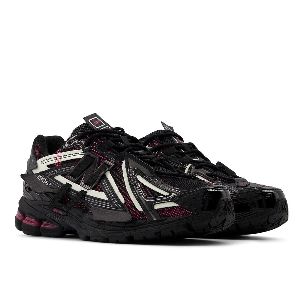 New Balance 1906A Tech Explosion "Dragon Berry" Glow In the Dark (U1906AD)