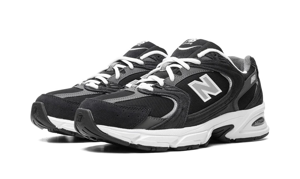 New Balance 530 'Classic Black / Grey' (MR530CC)