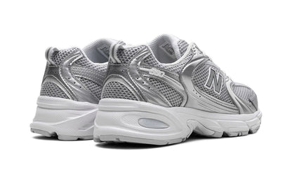 New Balance 530 'Moonbeam Silver Metallic' (MR530RS)